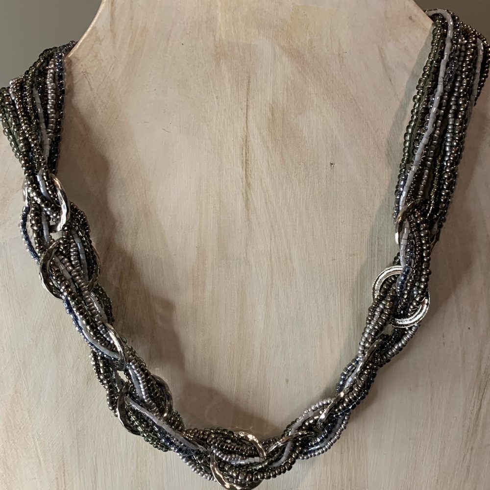 Elegant Silver and Black Beaded Necklace
